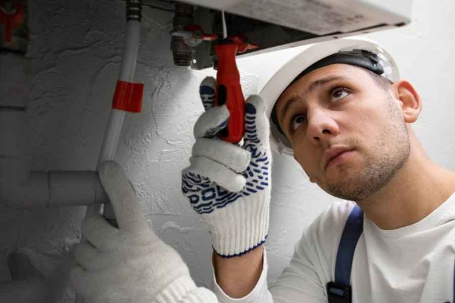 tecnico profissional serviço de reparação de esquentador que não acende a chama